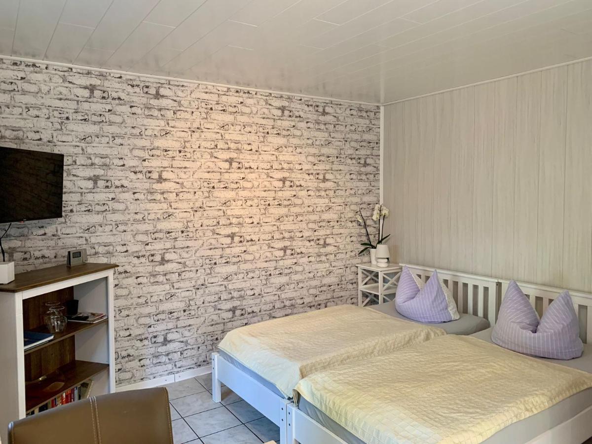 1 Raum Appartement Mit Kuechenzeile In Kappeln Luaran gambar